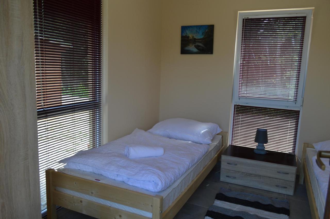 Intertranscoop Lake House Vamosszabadi ภายนอก รูปภาพ