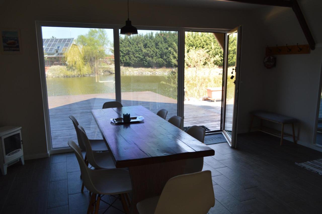 Intertranscoop Lake House Vamosszabadi ภายนอก รูปภาพ